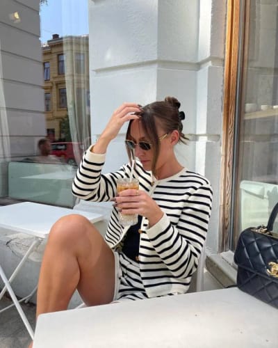 Customer photo review of Chloë | Zebra Set