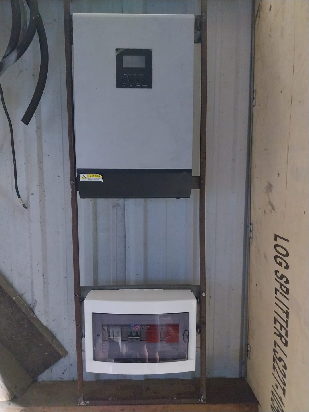 Customer photo review of Tablou sigurante pentru kiturile fotovoltaice 25A 500V cu doua stringuri