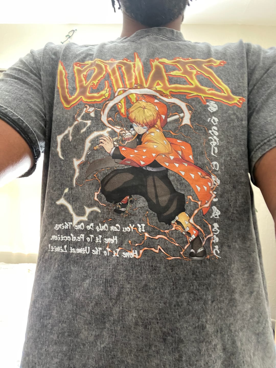 Customer photo review of ZENITSU VINTAGE TEE