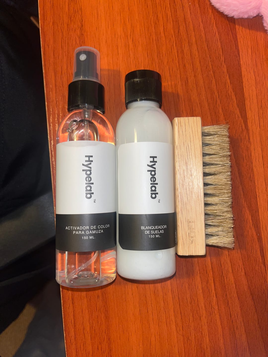 Customer photo review of Blanqueador de suelas 150ml.