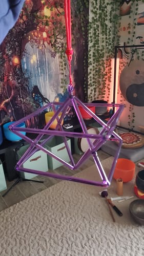 Customer photo review of Purple Merkaba Crystal Singing Merkaba Magic Star Pyramid Sound Healing Instrument Yoga Chakra Meditation