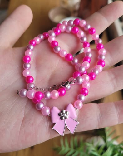 Customer photo review of Pearly Bow Necklace