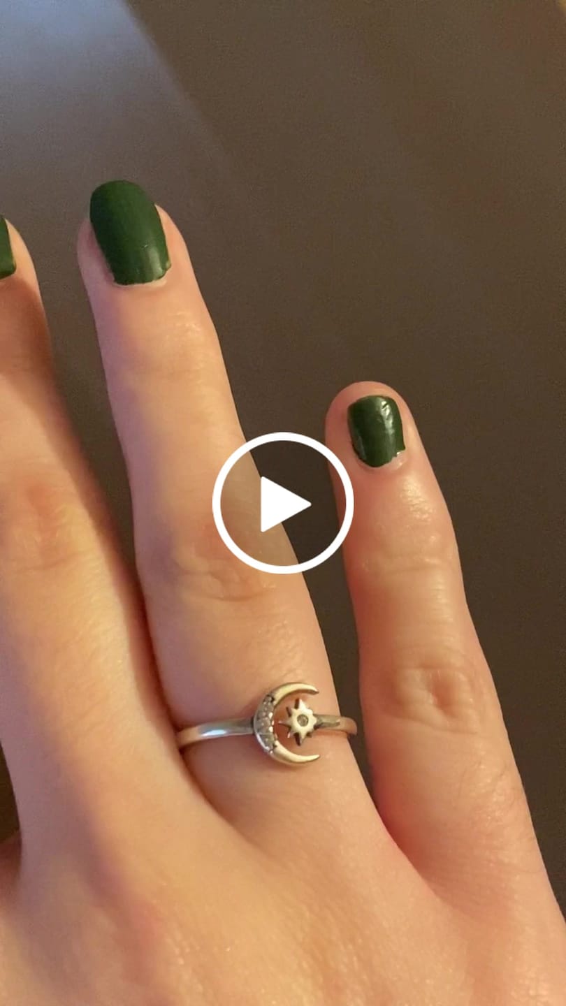 Customer video review of Anillo Luna y Estrella
