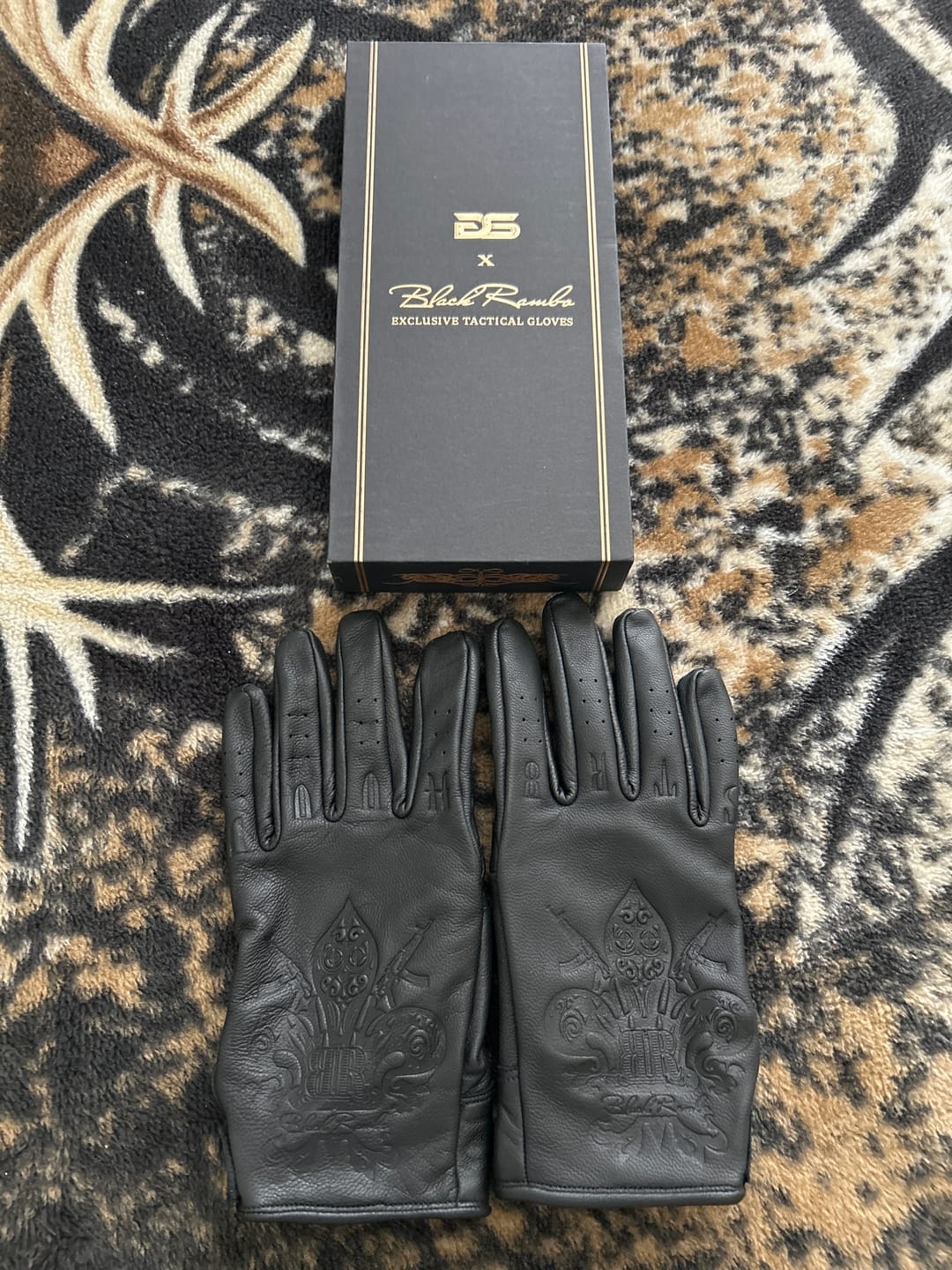 Customer photo review of Black Rambo Exclusive Tactical Gloves