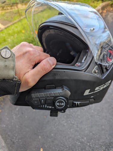 Customer photo review of Motarcom - L'intercom moto haut de gamme et abordable