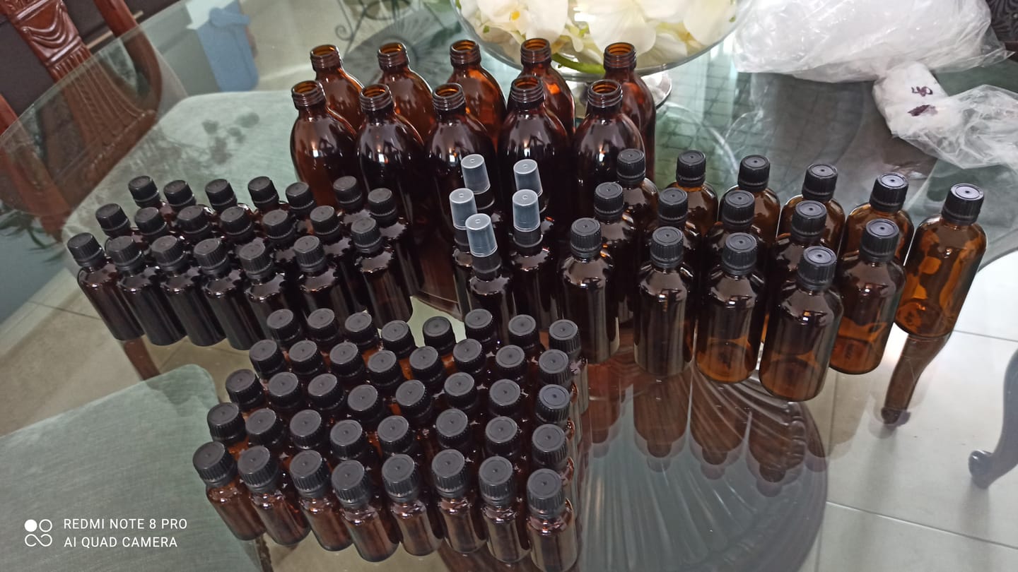 Customer photo review of Botella Redonda Industrial Ámbar