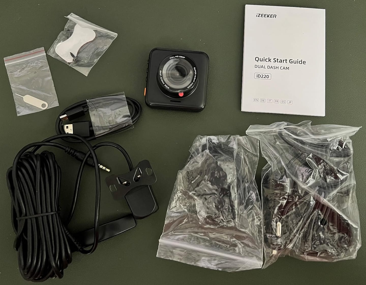 Customer photo review of iZEEKER iD220 Dash Cam Front and Rear with SD Card 1080P Full HD Car Camera