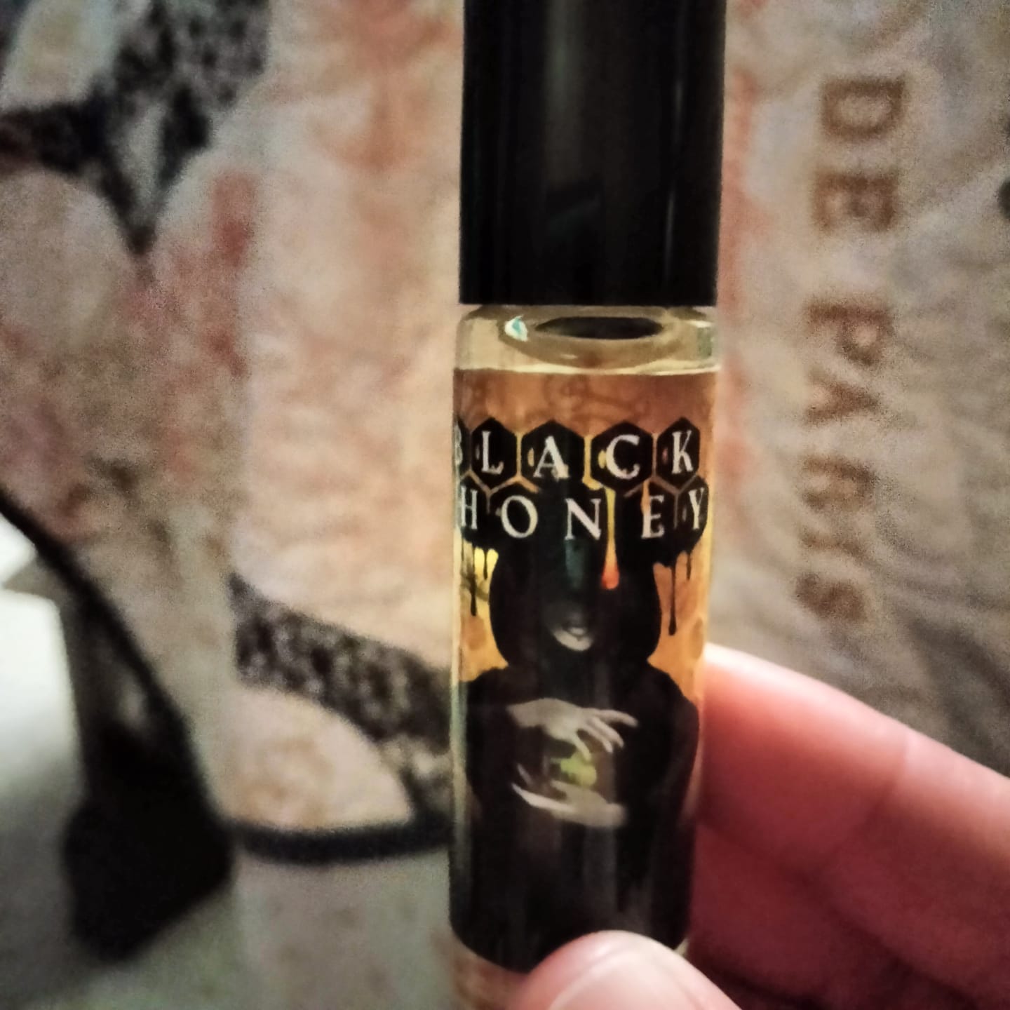 Customer photo review of Black Honey