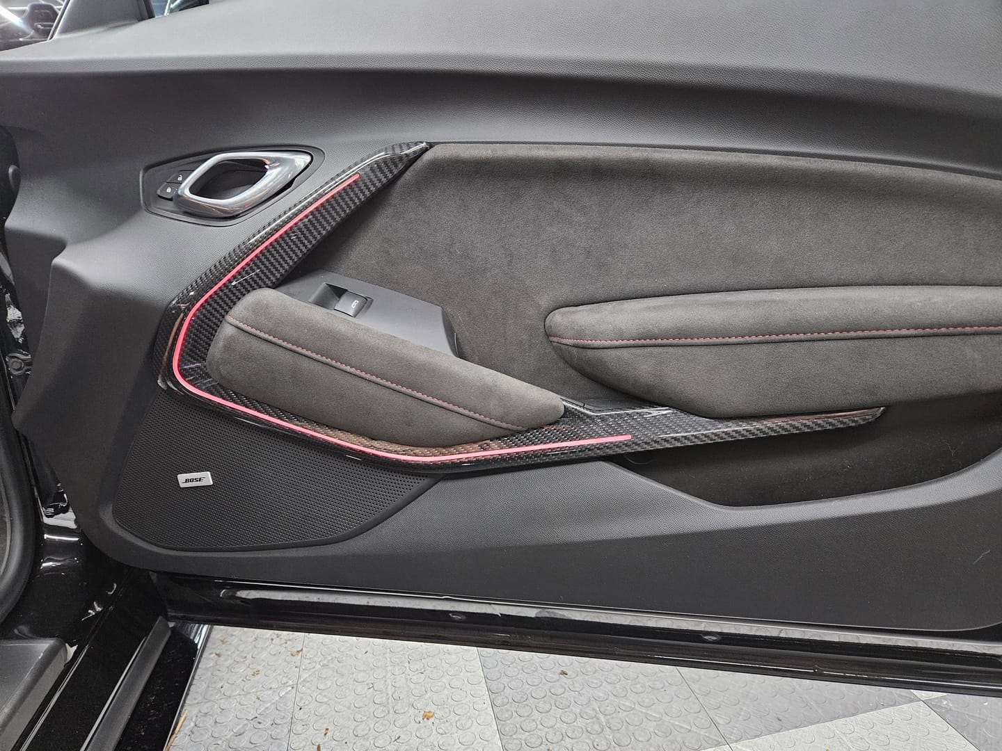 Customer photo review of 2016-2024 Camaro Real Carbon Fiber Interior Door Panel Chrome Trim Cover