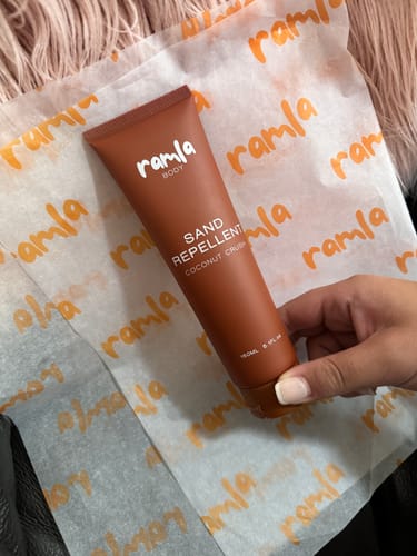 Customer photo review of Sand Repellent - Coconut Crush