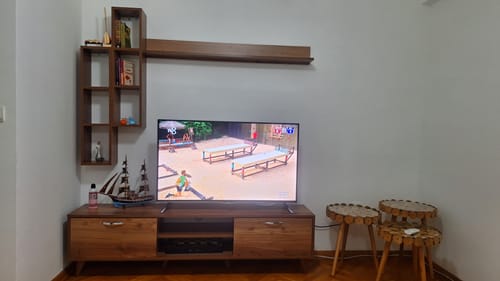Customer photo review of Rani A9 Duvar Raflı Tv Ünitesi Kitaplıklı Tv Sehpası Duvara Monte Raflı Modern Ayaklı 180 cm Minyatür Ceviz M16