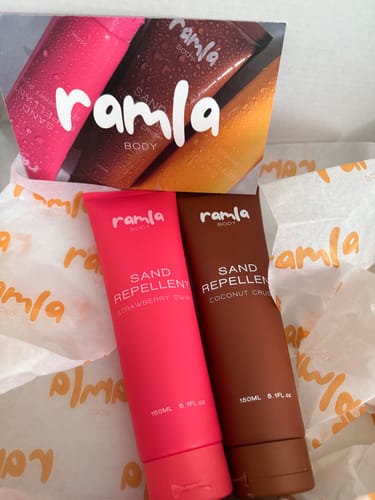 Customer photo review of Sand Repellent - Strawberry Swirl