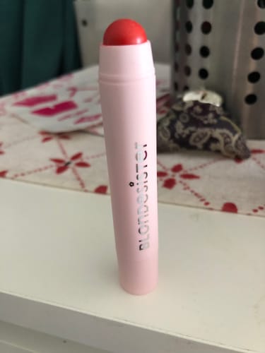 Customer photo review of STICK LABBRA E GUANCE 2 IN 1