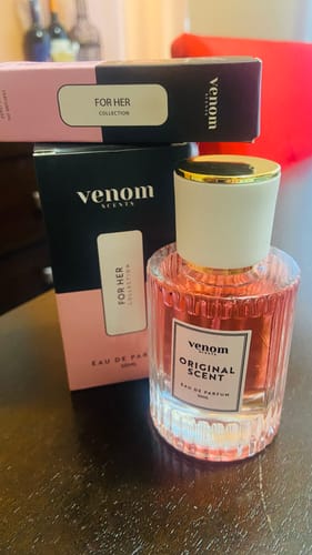 Customer photo review of Free Roll-on Perfume