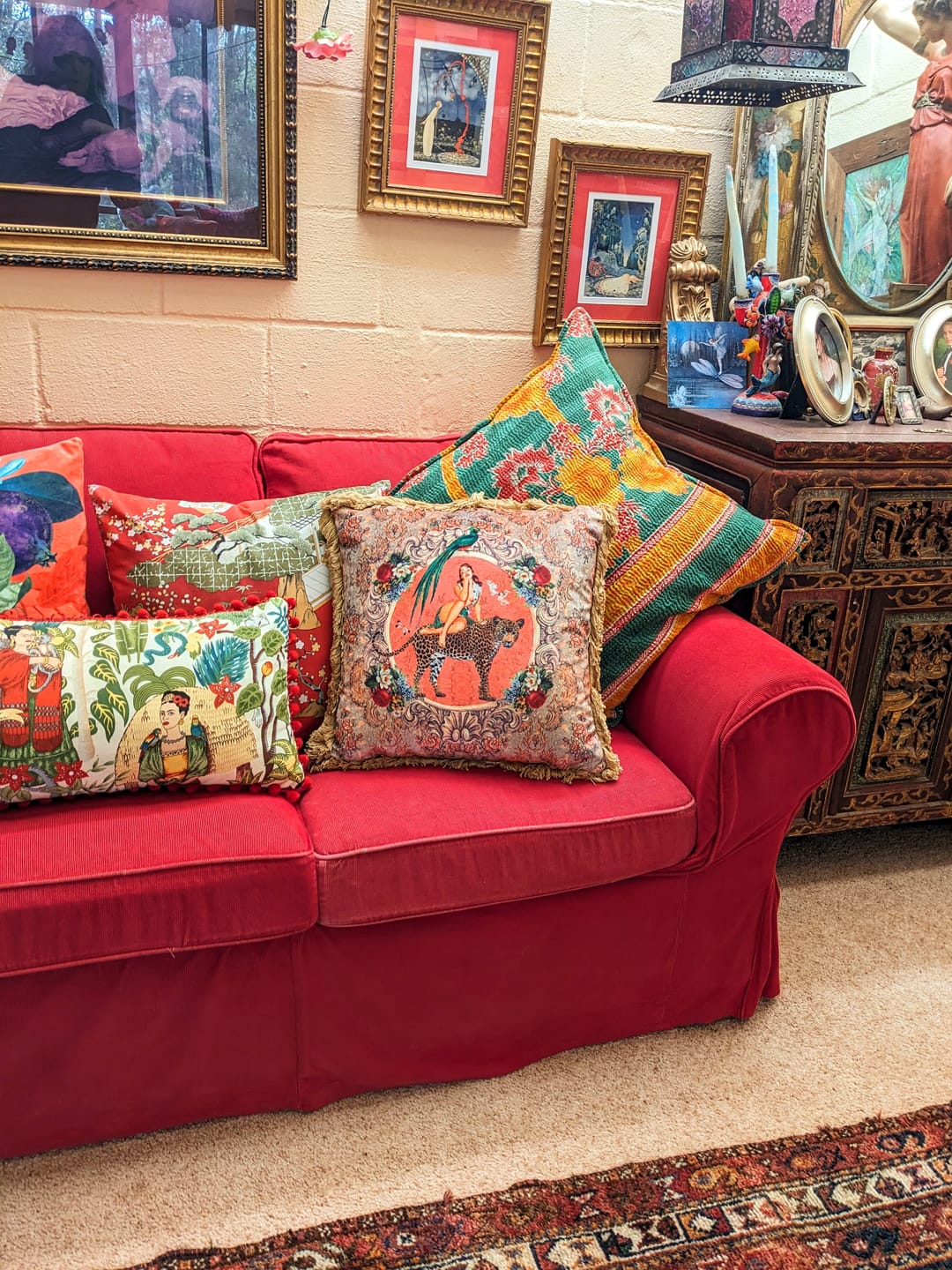 Customer photo review of Alice Cushion