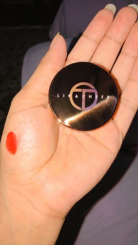 Customer photo review of O.TWO.O HYDRATING GLOSS LIP AND CHEEK BALM