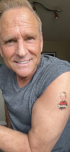 Customer photo review of Best Mom Heart Tattoo