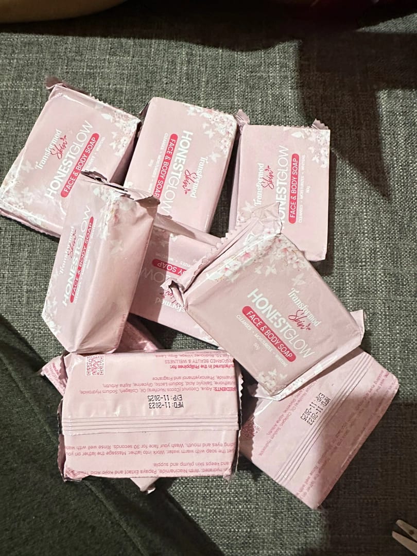 Customer photo review of Honest Glow Glass Skin Face & Body Soap Infused With Centella Asiatica