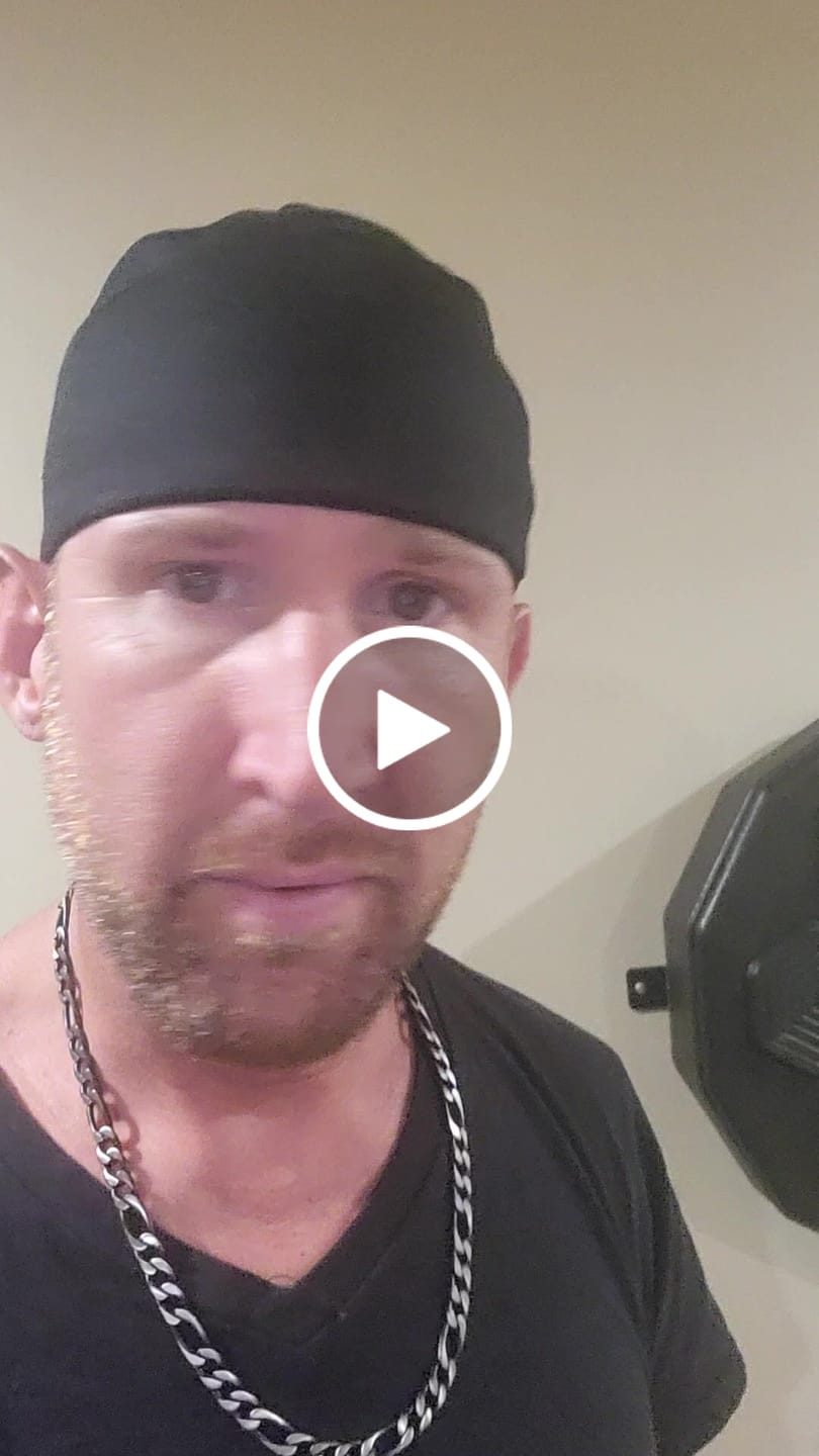 Customer video review of Flexfit 5001 Cotton Twill Cap