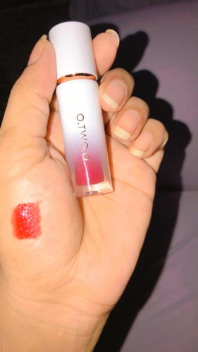 Customer photo review of O.TWO.O MISTY CREAMY VELVET LIP MUD