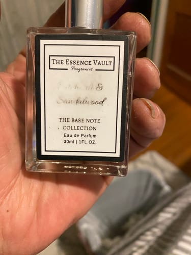 Customer photo review of Patchouli & Sandalwood Eau De Parfum