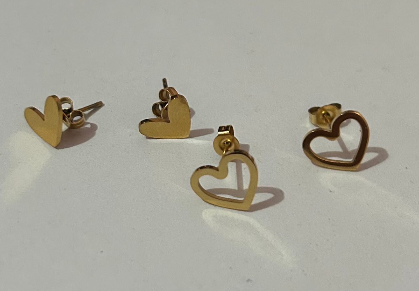 Customer photo review of Aretes Corazón