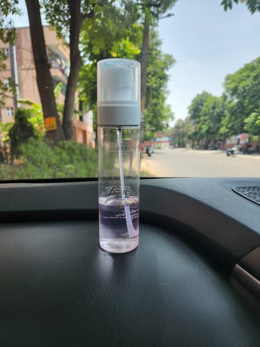 Customer photo review of Rose Glass Skin Mist