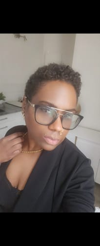 Customer photo review of Piercing Aliya