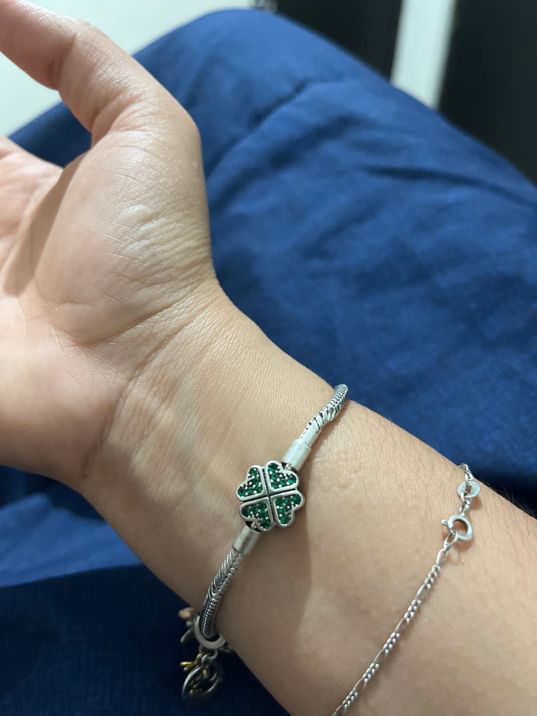 Customer photo review of Pulsera Trebol de la Buena Suerte