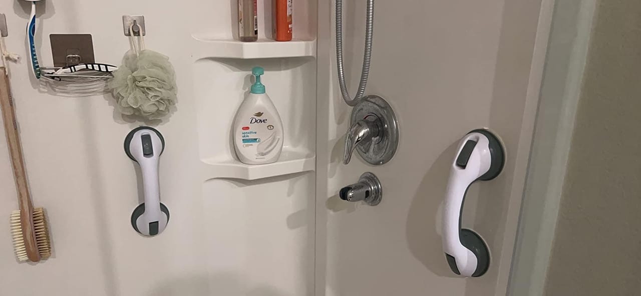 Customer photo review of OZBATH™ Safety Grab Handle - 50% OFF TODAY
