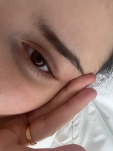 Customer photo review of Wimpern & Augenbrauen Serum (Vorbestellung)