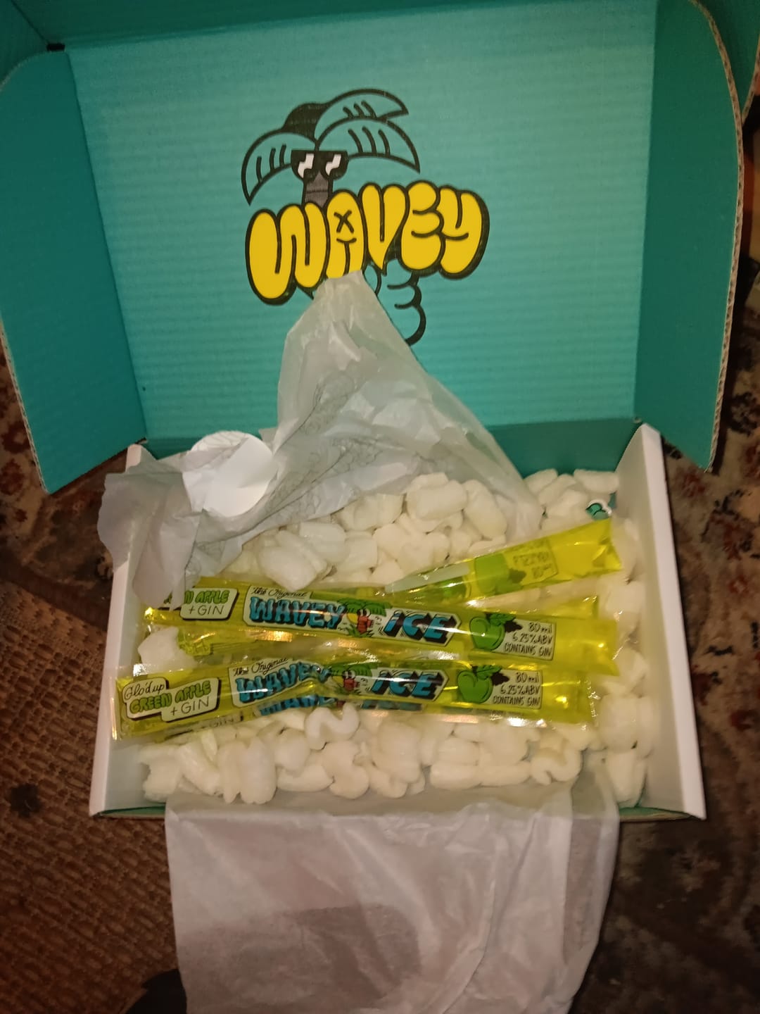 Customer photo review of Glo'd Up Green Apple & Gin 10 Ice Pops
