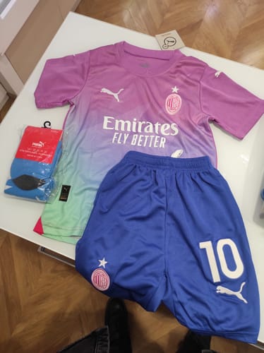 Customer photo review of KIT BAMBINO Milan 2023/24