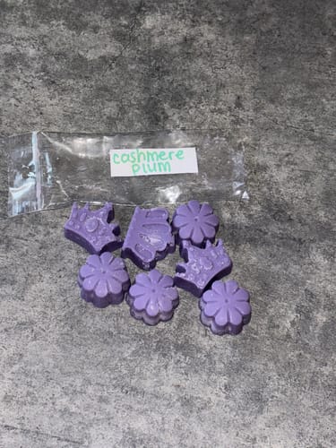 Customer photo review of Mystery Bag of wax melts