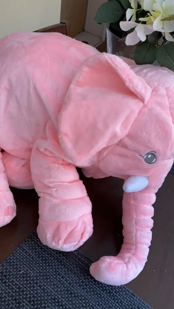 Customer photo review of Peluche Géante Éléphant Doux