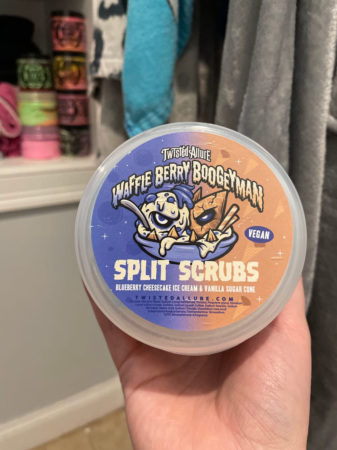 Customer photo review of Waffle Berry Boogeyman Split Scrub (Blueberry Cheesecake Ice Cream & Waffle Cone)