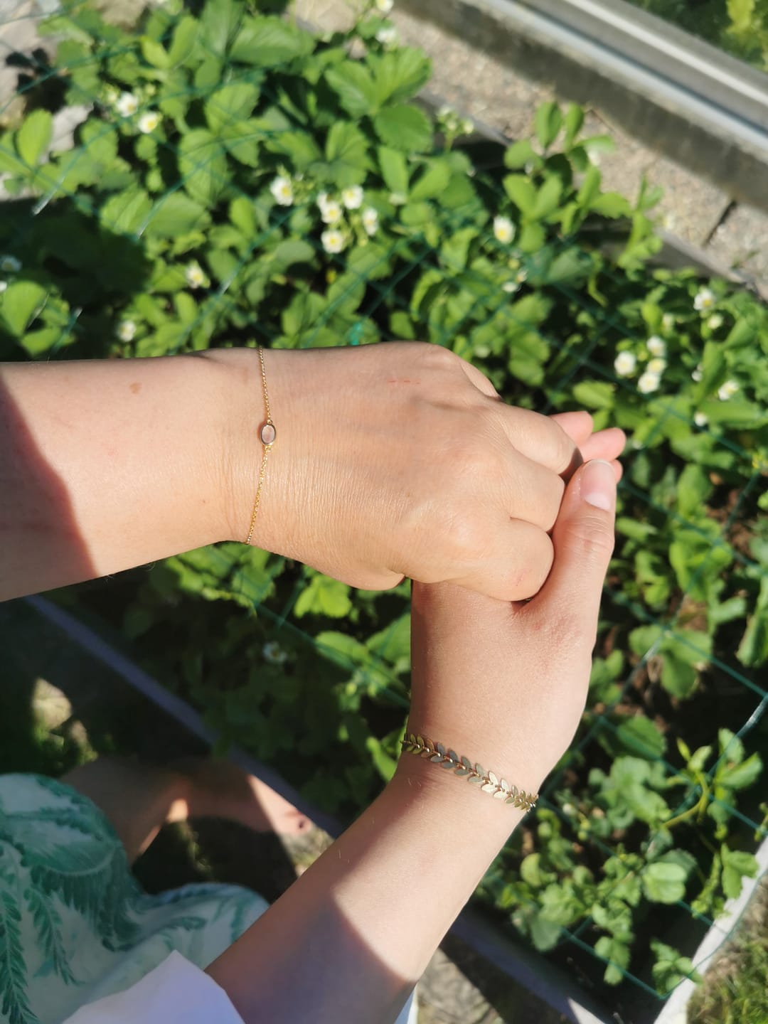 Customer photo review of Armband Oktober Rosenkvarts Guld