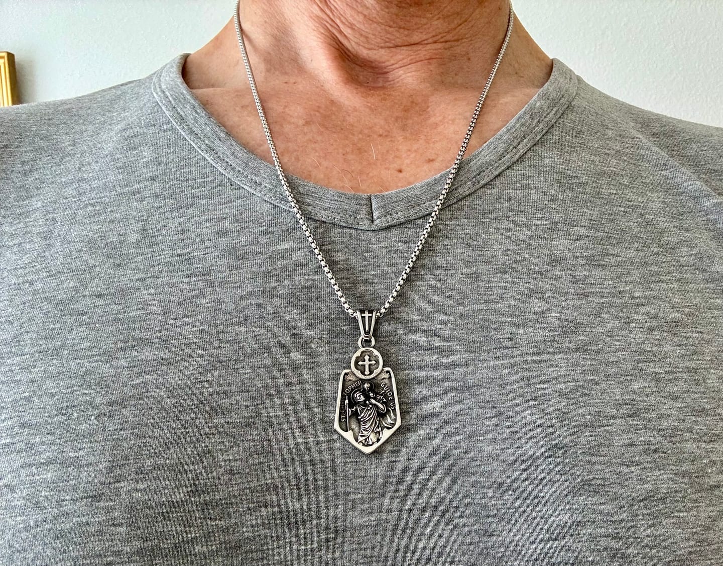 Customer photo review of THE GUIDE. - NECKLACE