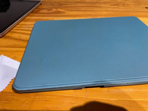 Customer photo review of FlexiSnap 360 Smart Leather iPad Case