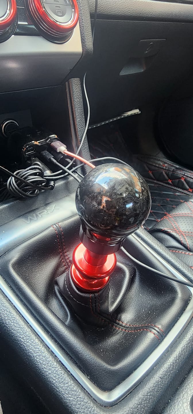 Customer photo review of Weighted Forged Carbon Fiber Shift Knob
