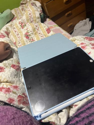 Customer photo review of FlexiSnap 360 Smart Leather iPad Case