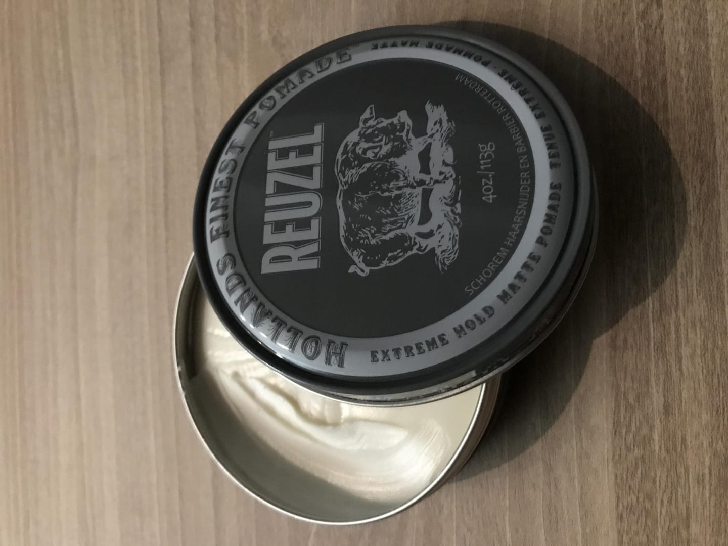 Customer photo review of Reuzel Extreme Hold Matte Pomade