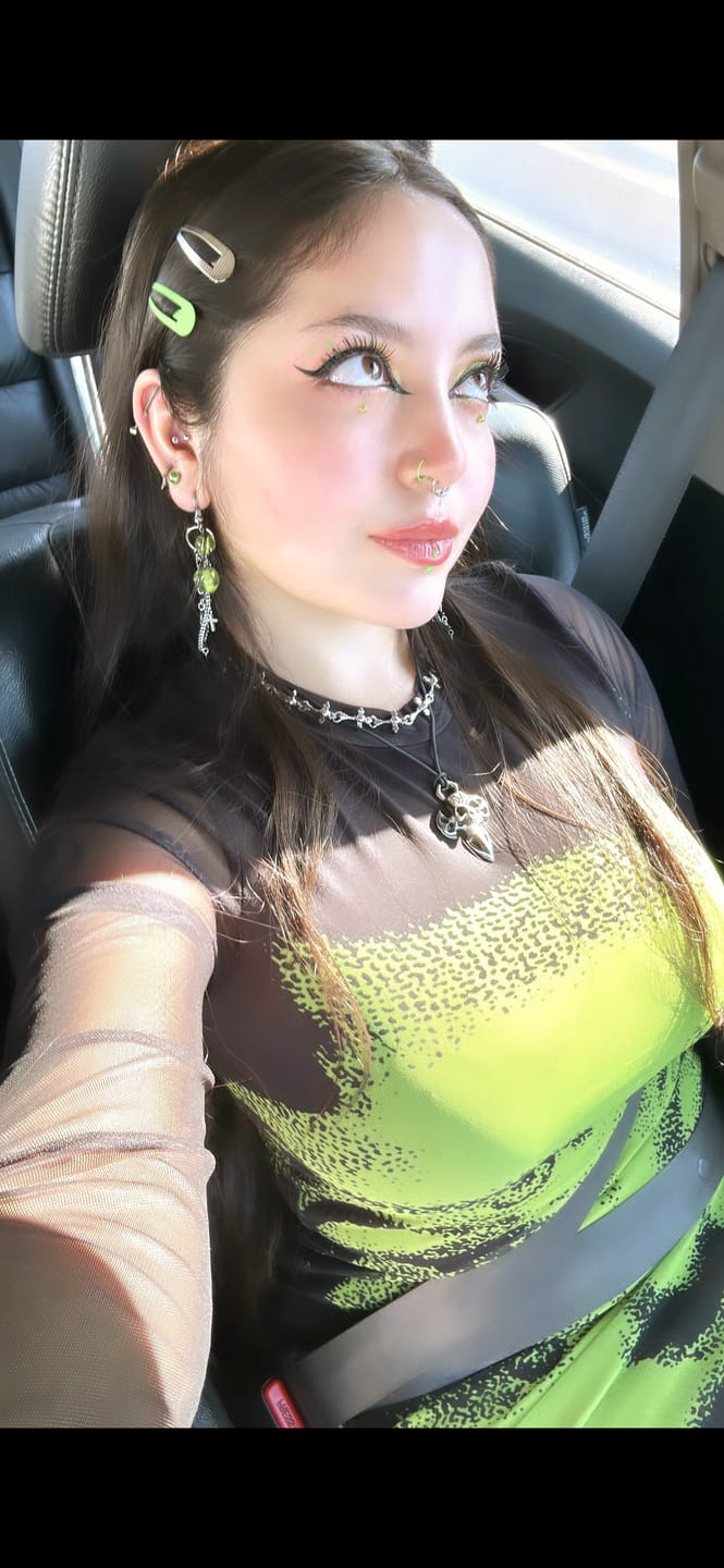 Customer photo review of DYT CHOKER