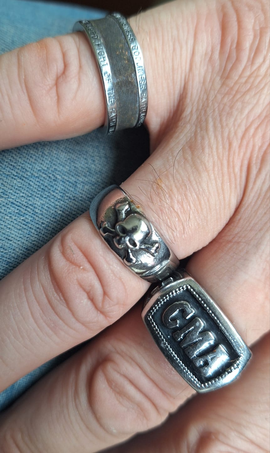 Customer photo review of CROSSBONE.