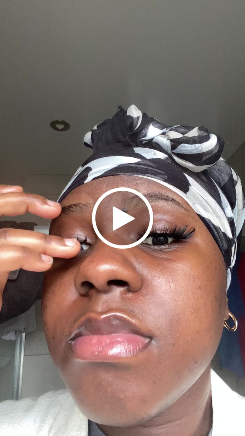 Customer video review of Glowbar 3% Salicylic Acid + 10% Sulphur Face and Body Soap Bar