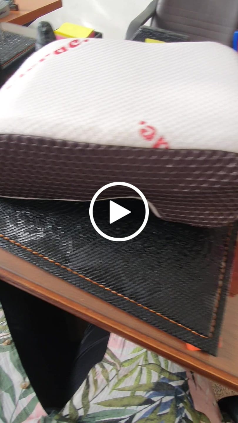 Customer video review of Multi-functional Support Pillow - Relas