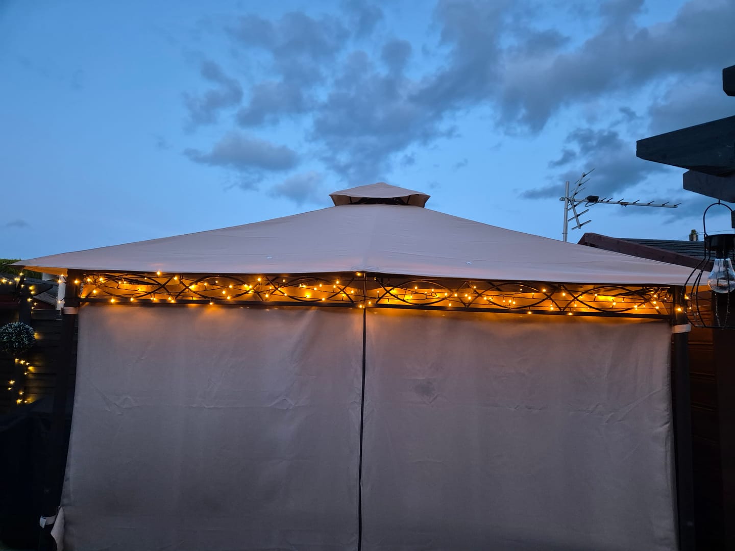 Customer photo review of Glendale Marco Polo  Gazebo Canopy