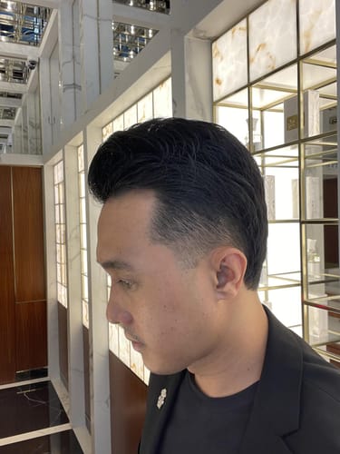 Customer photo review of Blumaan Cloud Control Hair Oil