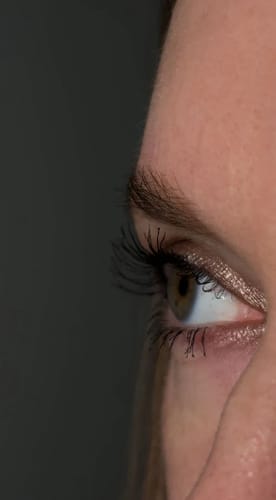 Customer photo review of Toplash eyelash and eyebrow growth serum — 3ml