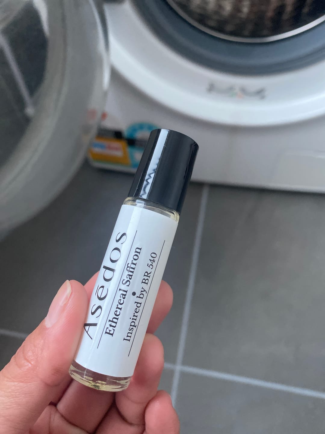 Customer photo review of ETHEREAL SAFFRON PERFUME OIL